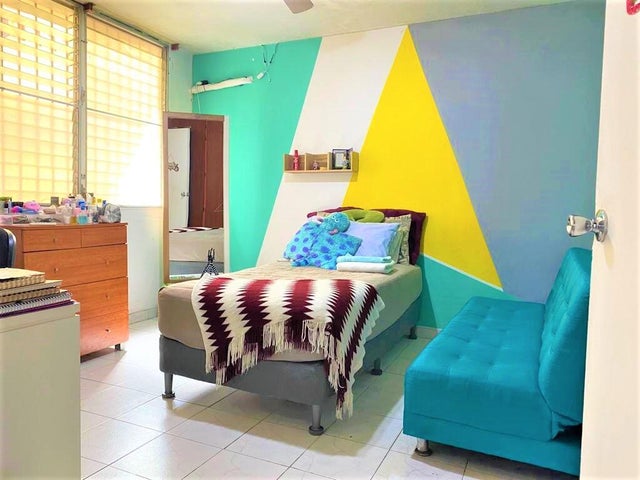 Penthouse in Brisas de Miraflores